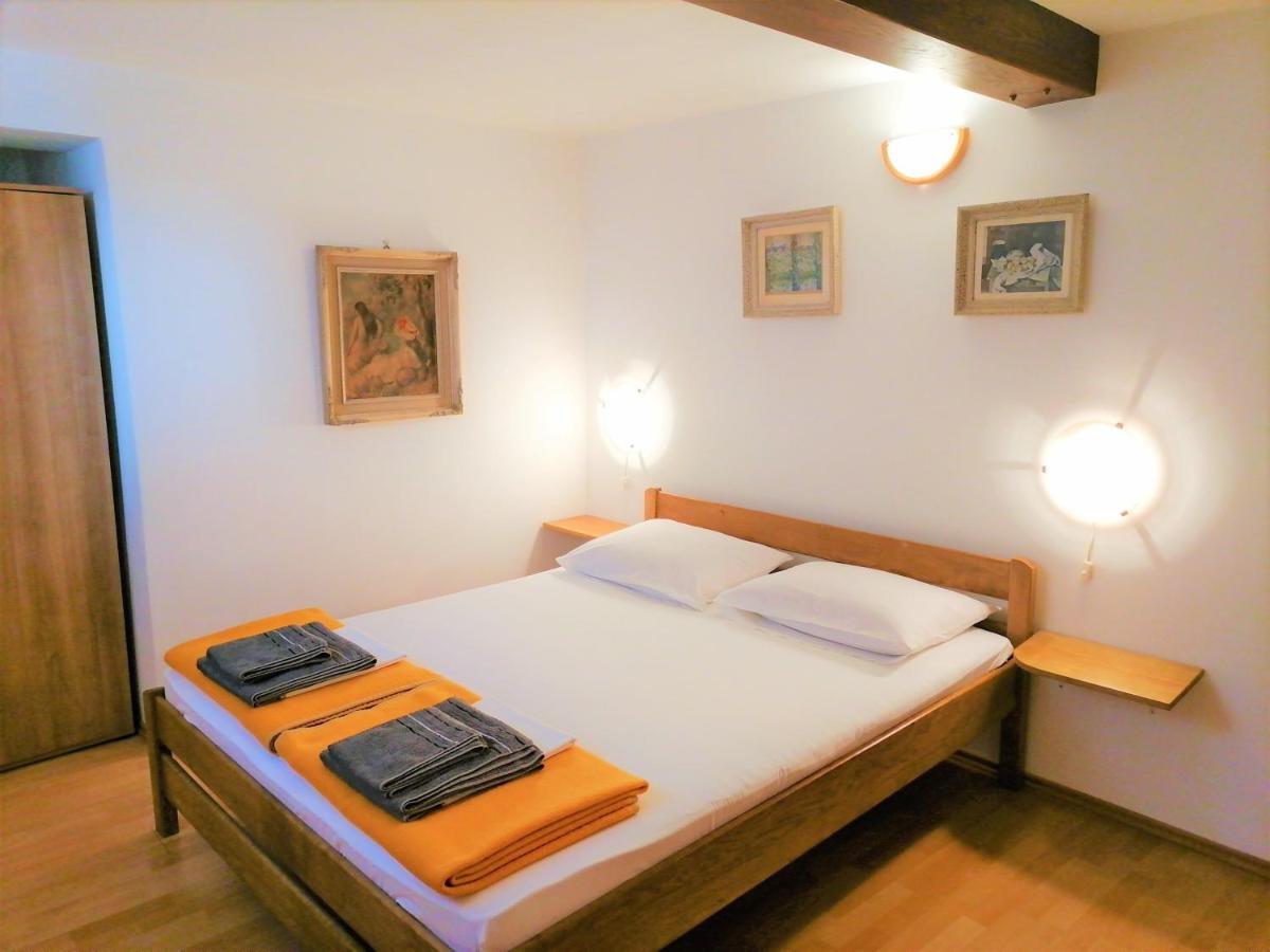 Klaja Summerbay Apartment